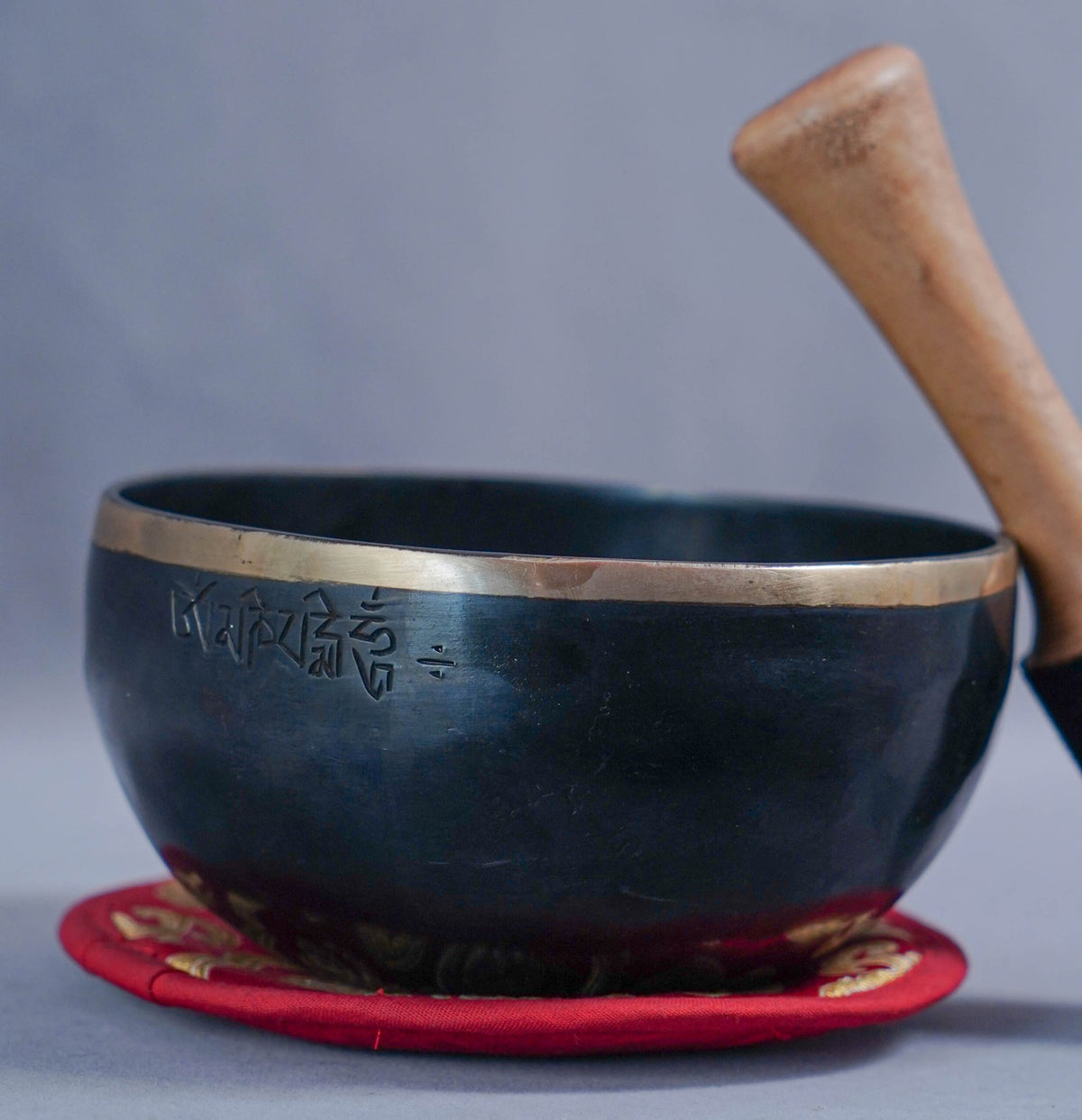 SB-0200315cm Black Full Moon Jambati Singing Bowl C Note