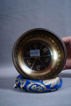 SB-0003915cm Black Om Mani Padme Hum Etched Mantra Singing Bowl