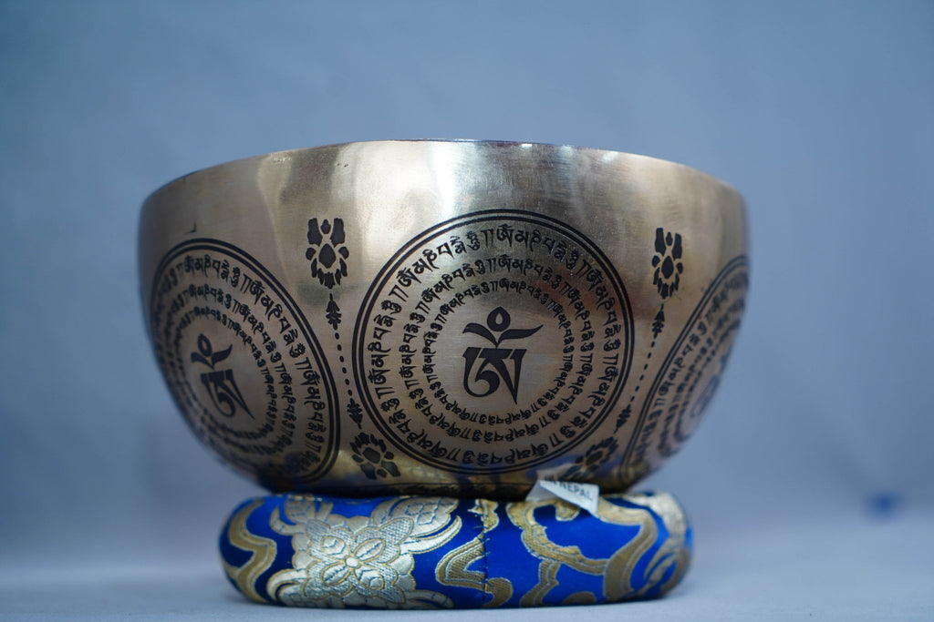 SB-0244617cm Black Jambhala Etched Jambati Singing Bowl G Note