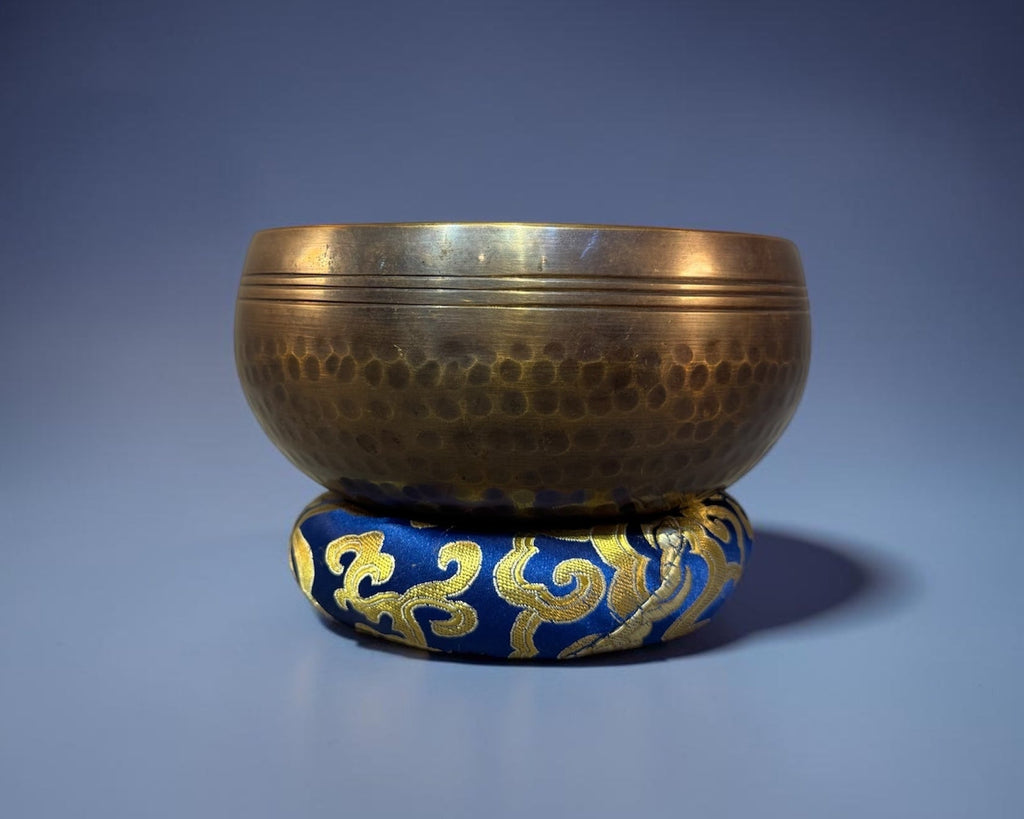 Dotted Singing Bowl