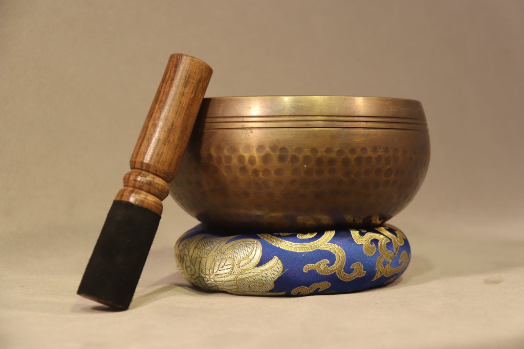 Dotted Singing Bowl