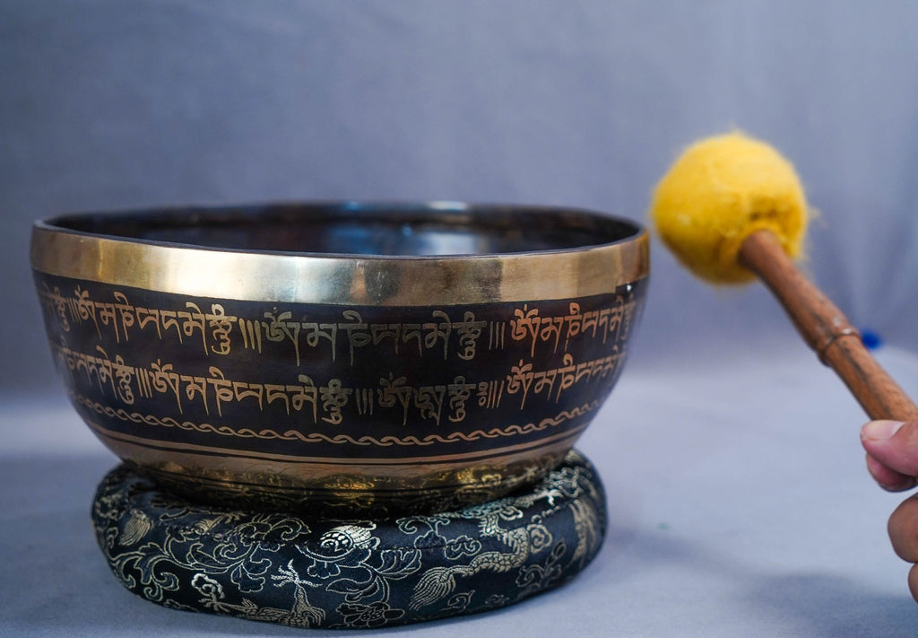 SB-00710Jambati Sri Yantra "D" Singing Bowl – Hand-Hammered Bronze